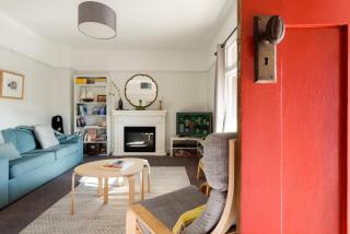Timeless Charm in the Heart of Launceston - Royal Park - 2