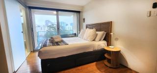 Sweeping Harbour & Ocean Views Over Sydney's East - Sydney - 6