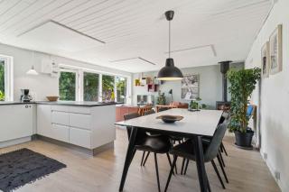 Holiday Home With Spa, Sauna And Sea View - Rønde - 5