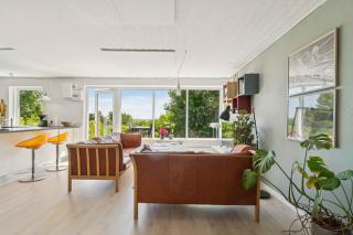 Holiday Home With Spa, Sauna And Sea View - Rønde - 3