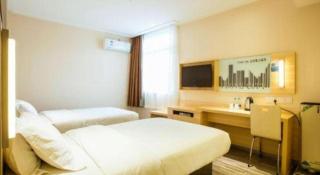 City Comfort Inn Guilin North High Speed Railway Station Square - 2