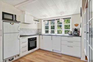 Modern Apartment With Cozy Vibes - Klemensker - 5