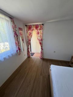 Akacja pokoje z łazienkami - Ustka - 3