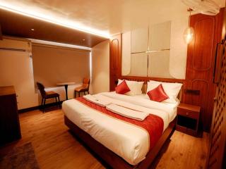 Ultra Luxury House Boat Alleppey By LexStays - 3