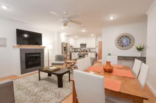 Modern 2-bed, 2-bath, 4 Min Walk To Northeastern - Boston - 5