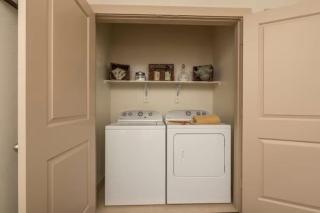 Spacious 2BR Condo at 7 Seventy - Houston - 3