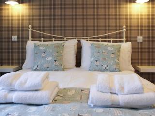 12A Elm Court - Keswick - 4