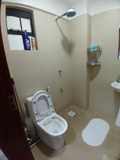 Stade View Suits RH 4002 - Nairobi - 9