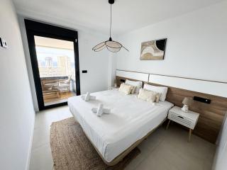 Alexia 3BR Beach Stay - Calp - 4
