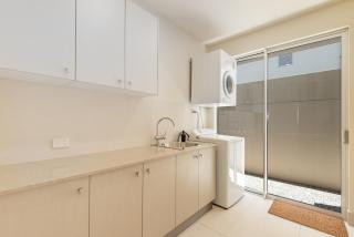 SeaEasta - Yaroomba - 2