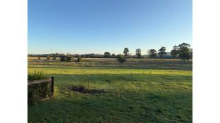 Meadows Edge by Tiny Away - Traveston - 8