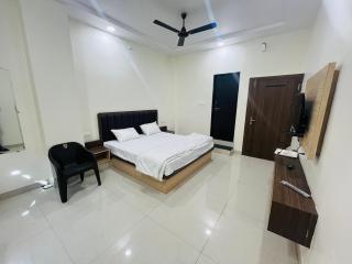Hotel Rajdeep - Sehore - 8