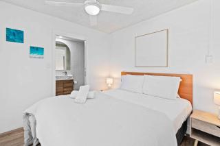 3 Bedroom Beachfront at Wyuna Apartments - Gold Coast - 5