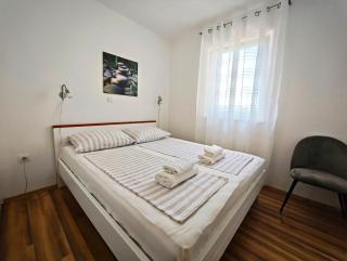 Apartments Ravlic - Punat - 2