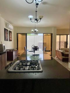 Casa con Piscina, Playa Privada, WIFI y Aire Acondicionado - Punta Blanca - 2