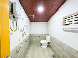 Sun & Queen Villa - 1