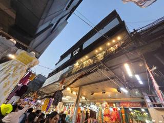 Hotel O Sector 18 Metro station - Noida - 4