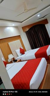 Hotel The Anand # International Near Metta Buddharam Temple-Mahabodhi Temple 1500m - Restaurant -Swimming Pool & Parking Facilities- Fully Air Conditioning Luxuary Rooms - Best Hotel - Bodh Gaya - 9