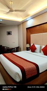 Hotel The Anand # International Near Metta Buddharam Temple-Mahabodhi Temple 1500m - Restaurant -Swimming Pool & Parking Facilities- Fully Air Conditioning Luxuary Rooms - Best Hotel - Bodh Gaya - 0