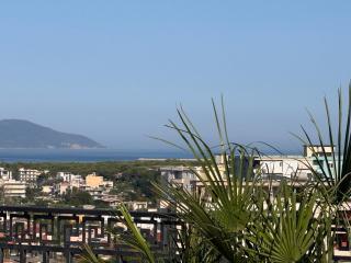 Roof Top Apartment - Vlora - 0