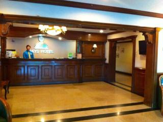 Days Hotel by Wyndham Batangas - Città di Batangas - 6