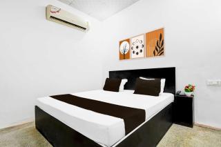 Hotel O Vrindavan Yojna Lucknow - 4