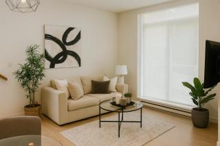 Stylish Urban Living 2 Bedroom Townhouse Near Yaletown - Vancouver - 0