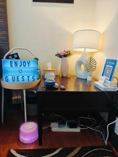 Cozy Hotel Room with Bath Tub and Free Pool Access - Manila - 4