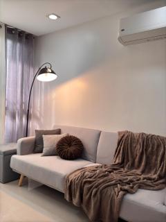 1BR with Pool at One Pontefino Tower, Batangas City - 6