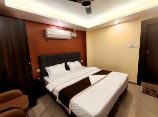 Hotel Royal # View Residency & Restaurant Bodhgaya Indonesian Temple - Fully Air Conditioning Luxuary Rooms - Best Hotel - Bodh Gaya - 1