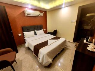 Hotel Royal # View Residency & Restaurant Bodhgaya Indonesian Temple - Fully Air Conditioning Luxuary Rooms - Best Hotel - Bodh Gaya - 2