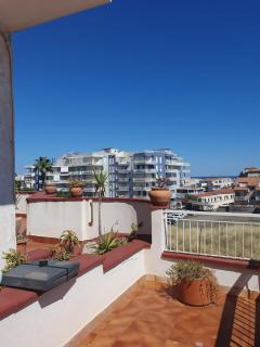 Attico con ampio terrazzo a 200 m dalla spiaggia - Giardini Naxos - 7