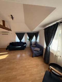 News Apartment - Bucharest - 8