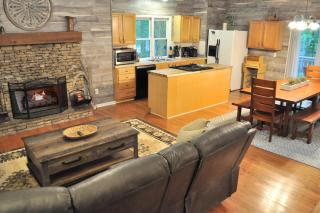 Hibernation Station - Community Amenities Wooded Views - 9