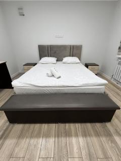 Apple Hostel Bishkek - Bisjkek - 8