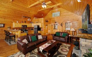 Misty Blue - Sevierville - 4