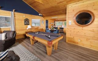 Poolin Around - Gatlinburg - 3