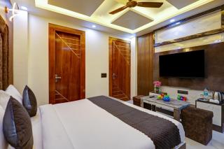 Hotel Downtown, Sector 51 - Noida - 1