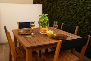 Mini cocon du Rêve D'azur 20m2 PLAGE A PIED avec 1 chambre et sdb, 1 salon avec kitchenette, terrasse, piscine partagée, parking et BBQ - Sainte-Maxime - 2
