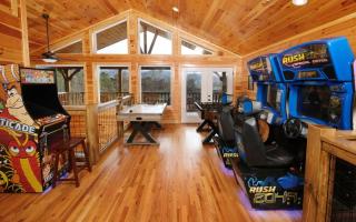 Carsons Place - Gatlinburg - 0