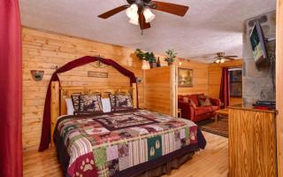 Romantic Retreat - 1