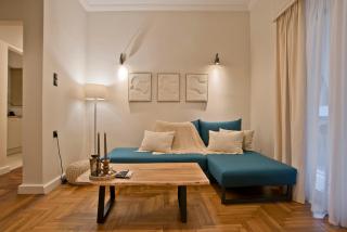 Historic Boutique Apartment in Artists' Kipseli - 8