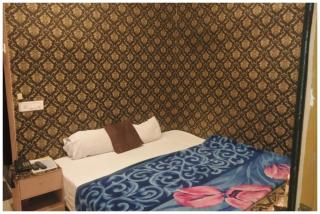 HOTEL DS STAY VARANASI ! - Near Kasi Vishwanath Temple And Ganga Ghat #Fully Air Conditioning #Free Wi-Fi #Parking #Room Service #Prime Location - Best Selling Premium Hotel in Varanasi - 1