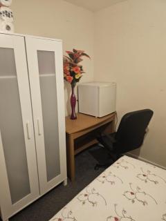 Carpricorn lodge - Leicester - 3