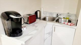 4th Street Studio By Downtown and Airport - Calgary - 8