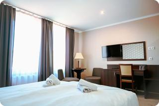 Hotel Gracja - Brok - 8
