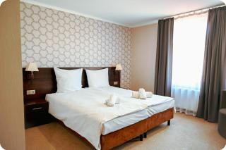 Hotel Gracja - Brok - 9