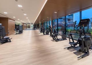 Stylish Comfort Modern 1BR Apt Prime Location JVC - 9