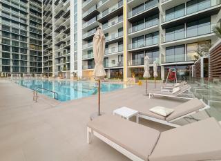 Stylish Comfort Modern 1BR Apt Prime Location JVC - 6