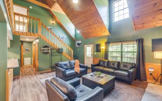 Hidden Hollow Lodge - 4